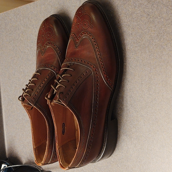 Oxford shoes - Picture 3 of 4